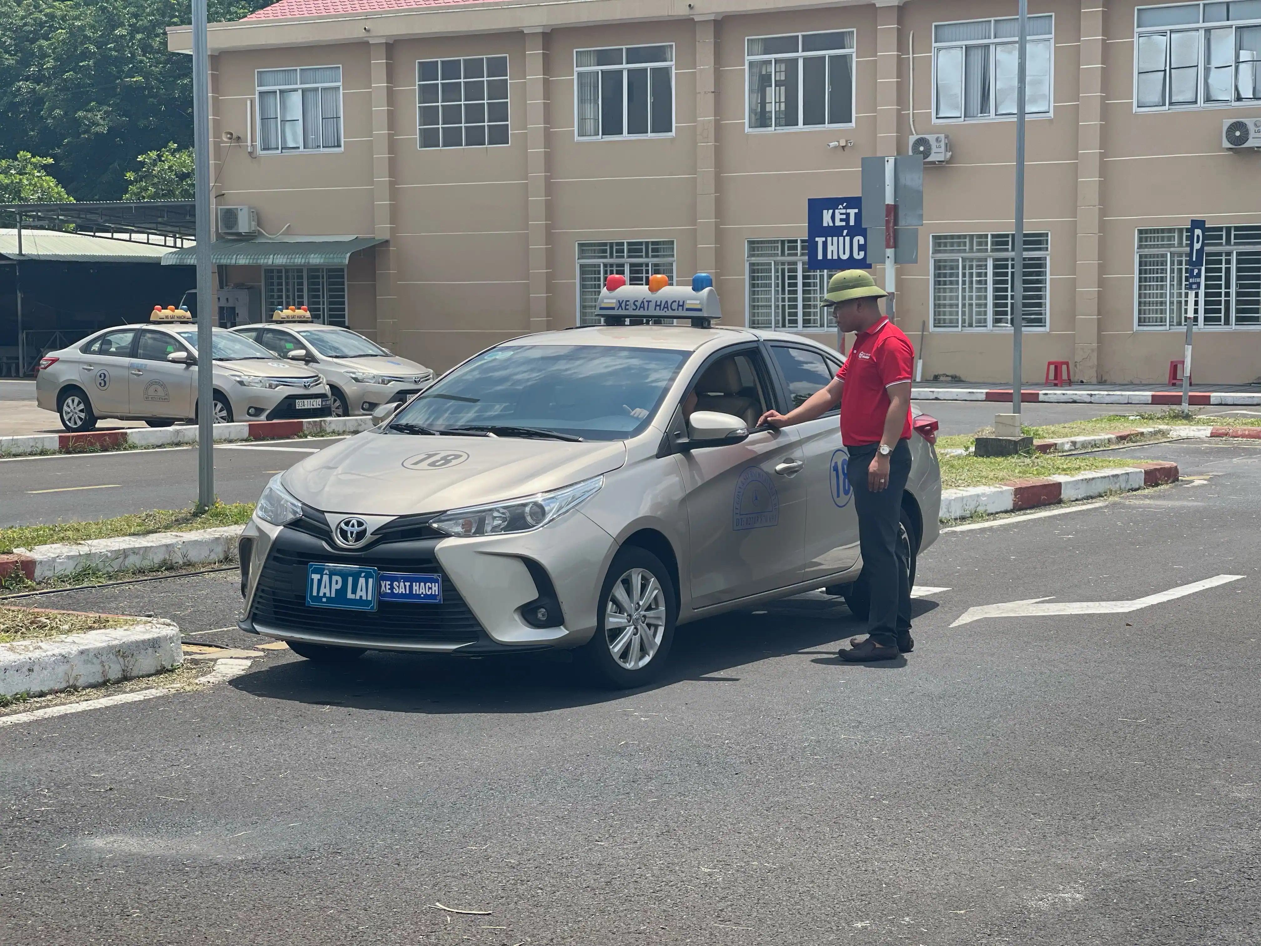 Trường dạy lái xe chuyên nghiệp