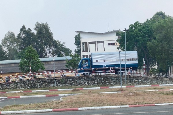 HỌC BẰNG LÁI XE Ô TÔ B2 TẠI HUYỆN GIA LÂM GIÁ RẺ, ĐỖ 100%