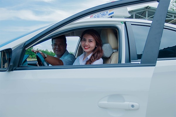 Trường HỌC LÁI XE QUẬN HÀ ĐÔNG